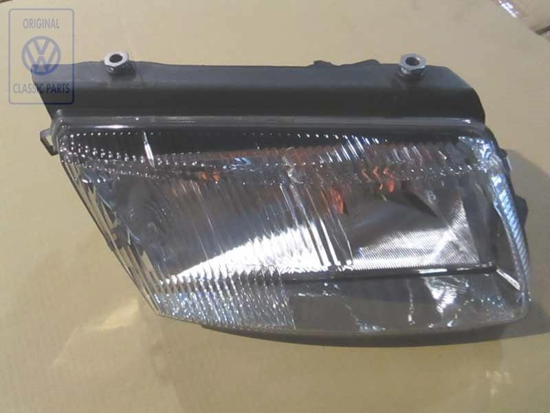 Genuine VW Halogen Twin Headlights With Halogen Fog Lights - 3B0941018Q