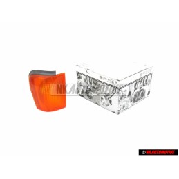 VW Classic Parts Right Front Yellow Repeater Light - 533953050
