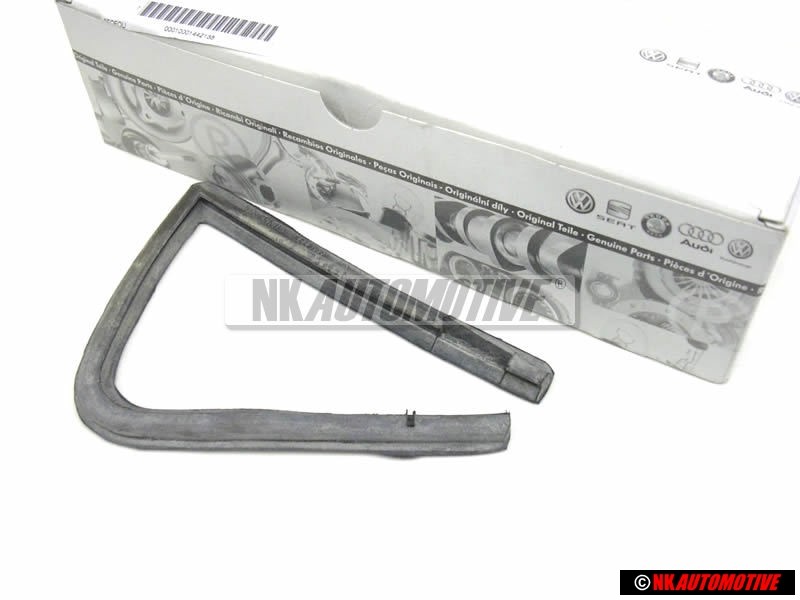 Genuine VW Front Turn Signal Indicator Seal Right - 531953154