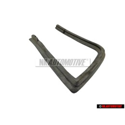 Genuine VW Front Turn Signal Indicator Seal Right - 531953154