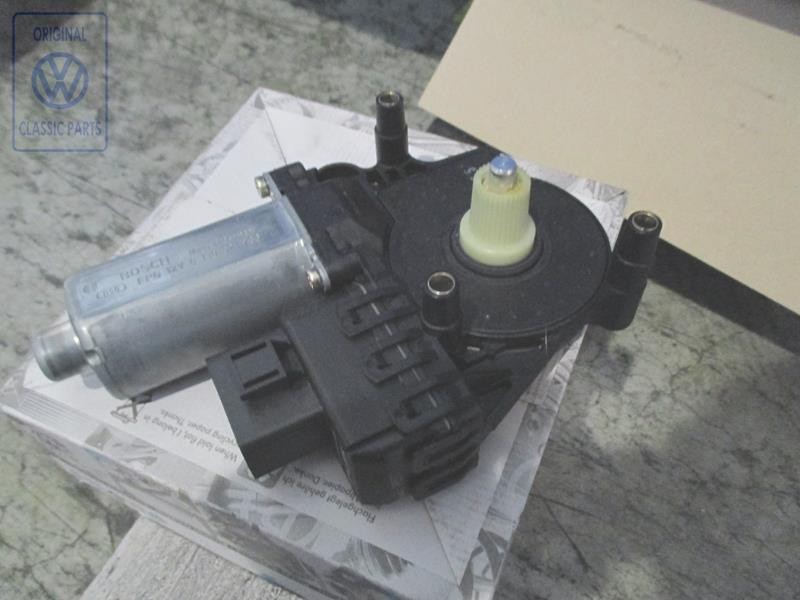 Genuine Audi Window Regulator Motor - 8D0959802G