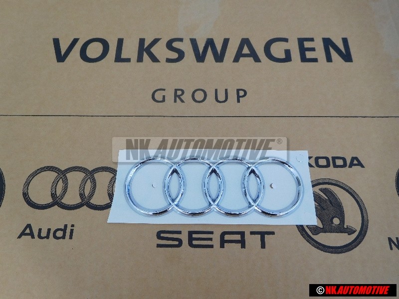 Genuine Audi Rings Rear Boot Badge Emblem Chrome - 8P7853742A 2ZZ