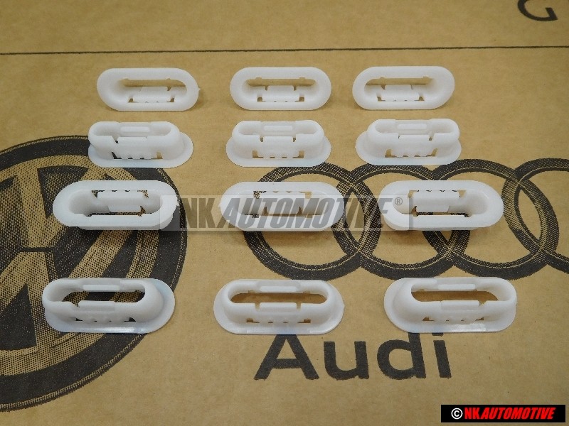 12x Genuine VW Grommet - 1H0867981