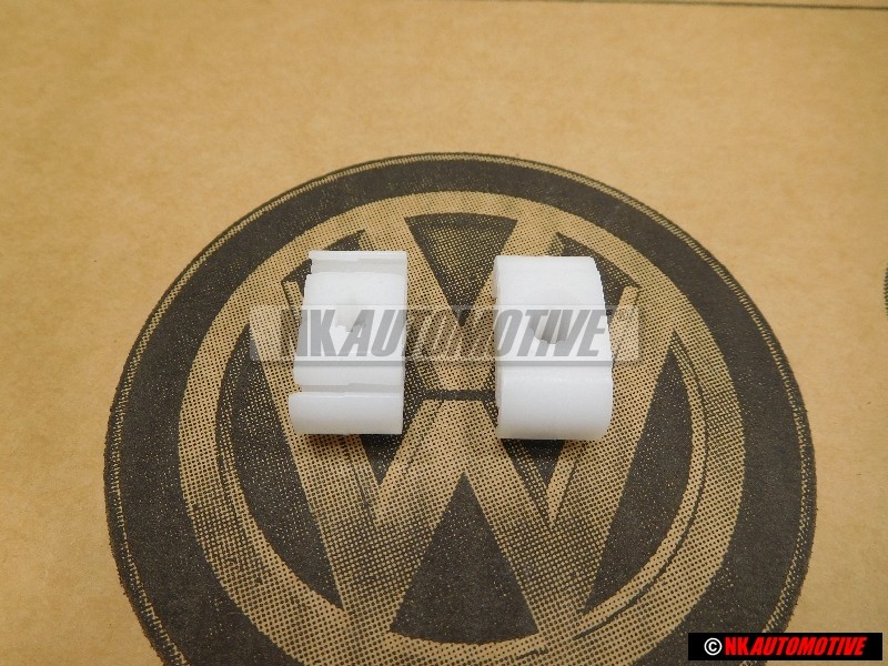 2x Genuine VW 2 Point Brake Pipe Line Retaining Clip Holder Bracket - 811611797