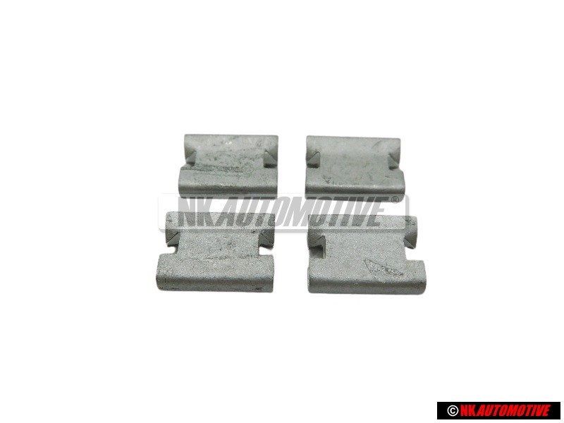 4x Genuine VW Clip - 191819145A