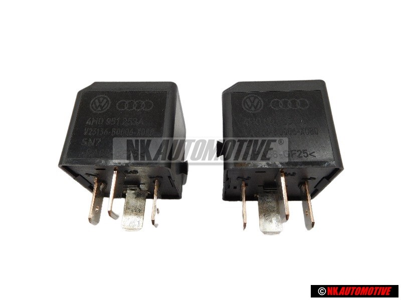 2x Genuine VW Contact Close Relay - 8K0951253