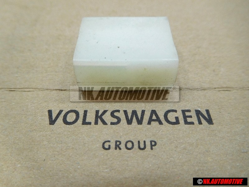 Genuine VW Flat Contact Housing - 113927237