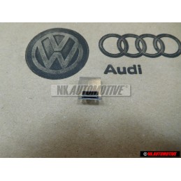 Genuine Audi S2 Badge Retaining Clip Clamp - 8A0853645