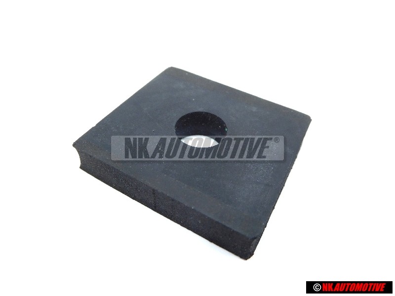VW Classic Parts Underlay - 111899117B