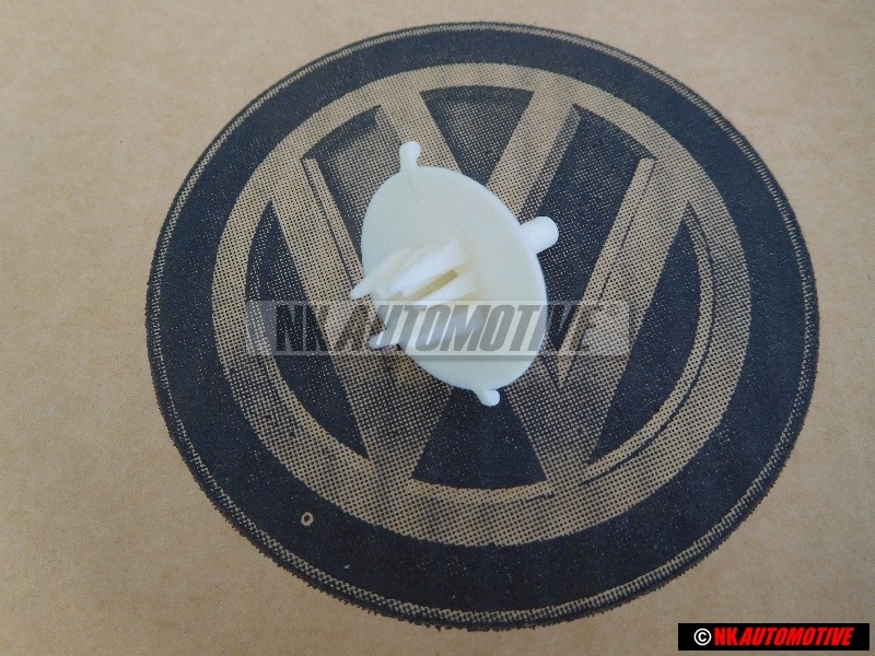 Genuine VW Clip - 1H0868246A