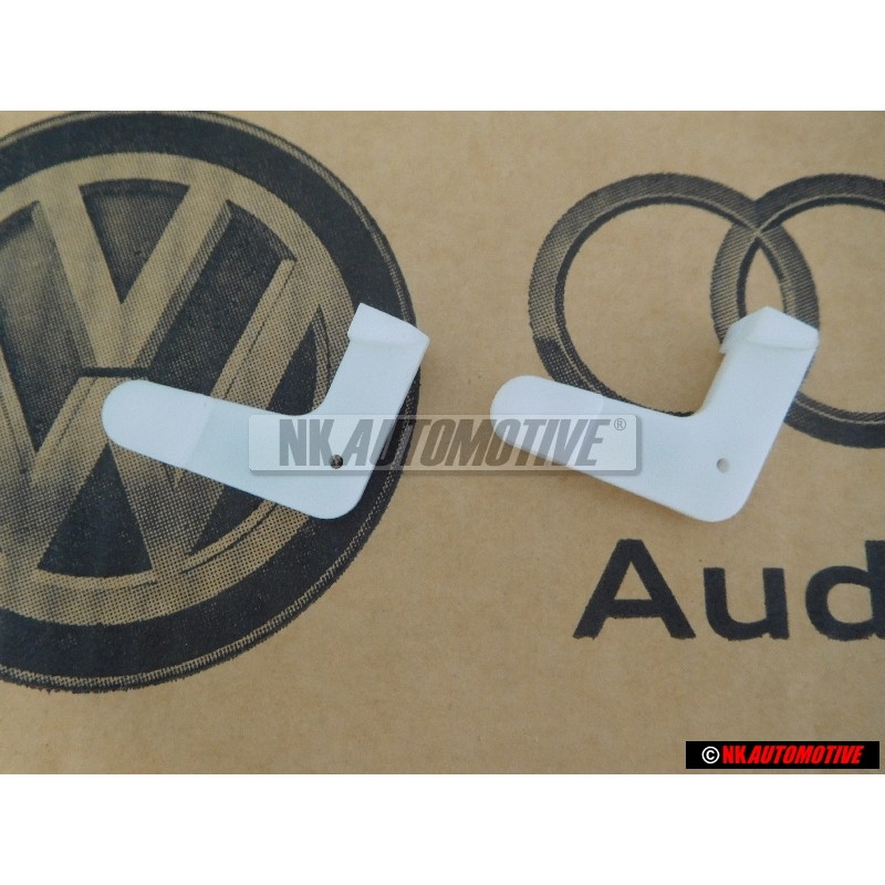 2x Genuine VW Door Lock Lever - 173839080