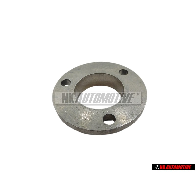 Genuine VW Hub - 068121035