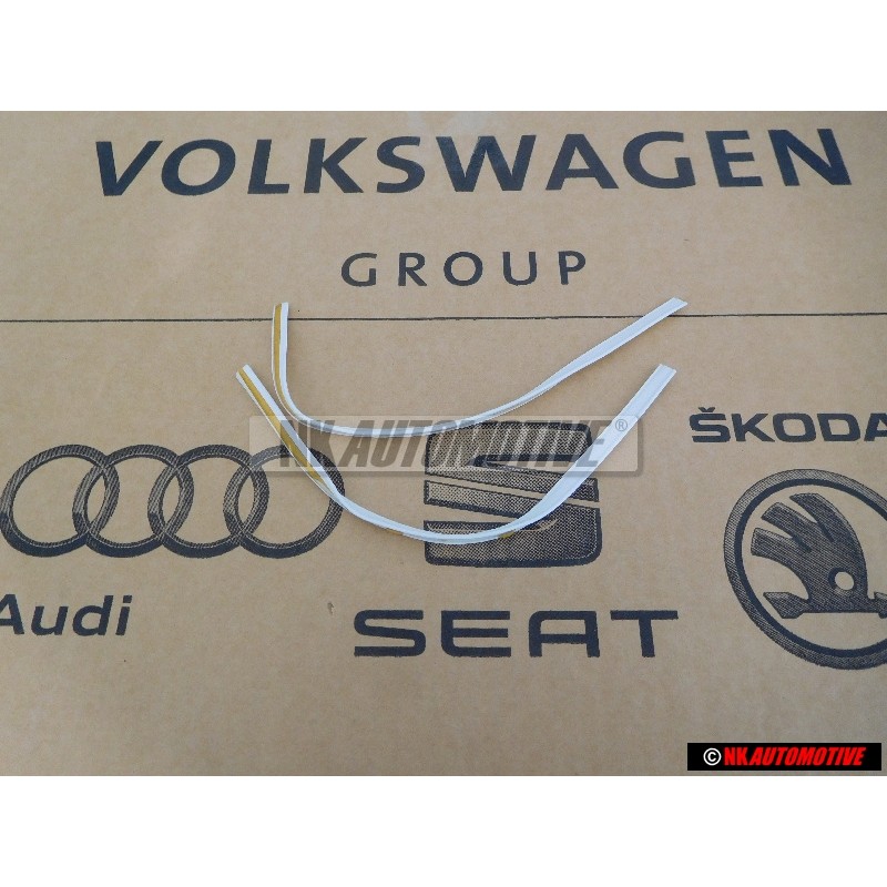 2x Genuine VW Beading Alpine White - 15585397790E