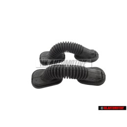 2x Genuine VW Tailgate Bootlid Grommet - 5M0971829B