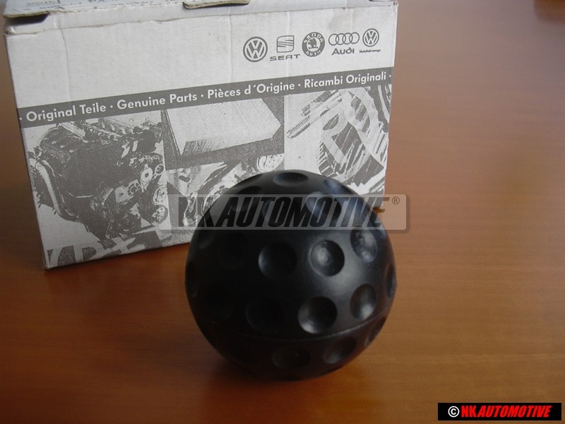 Genuine VW Kamei Golf Ball Shift Knob Gear Knob - 113711141D